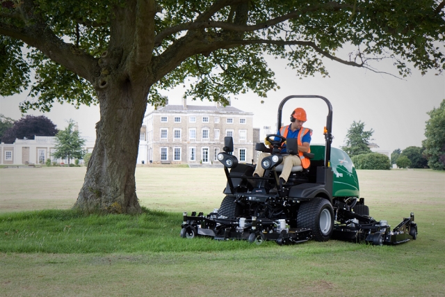 Batex Multimedia - Ransomes MP493 at Woolverstone Hall, Promotional Advert for Ransomes Jacobsen
